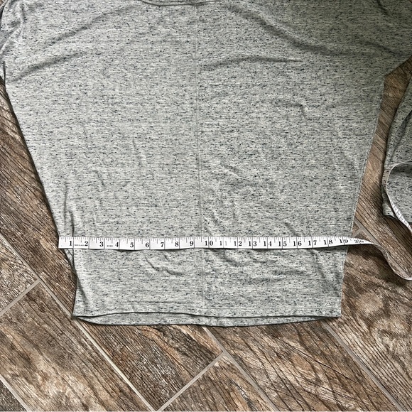 Athleta With Ease Boatneck Top, Heathered Green Gray w/ Tapered Waist, Women's M - Picture 4 of 8